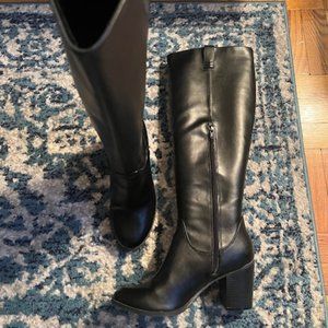 Black Block Heel Knee-Hi Boot